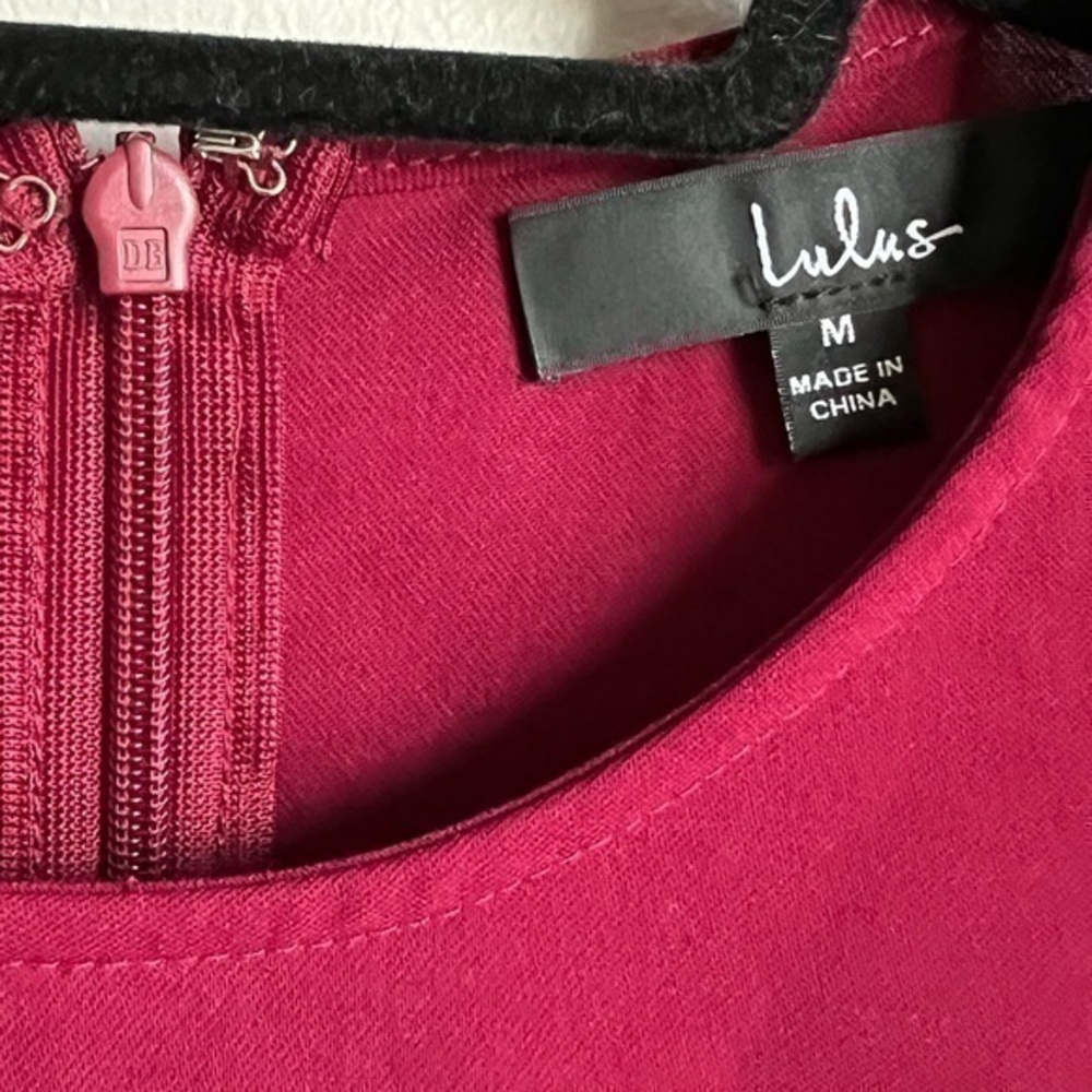 Lulus‎ Believe it or Not Wrap Dress - Picture 5 of 11